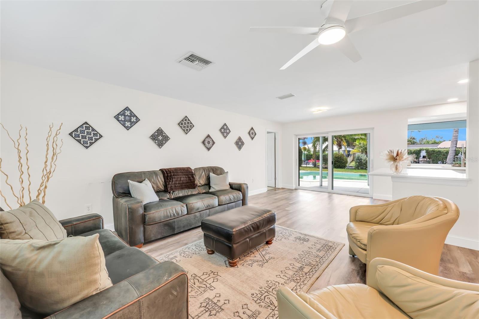 MCGREGOR ISLES - Residential