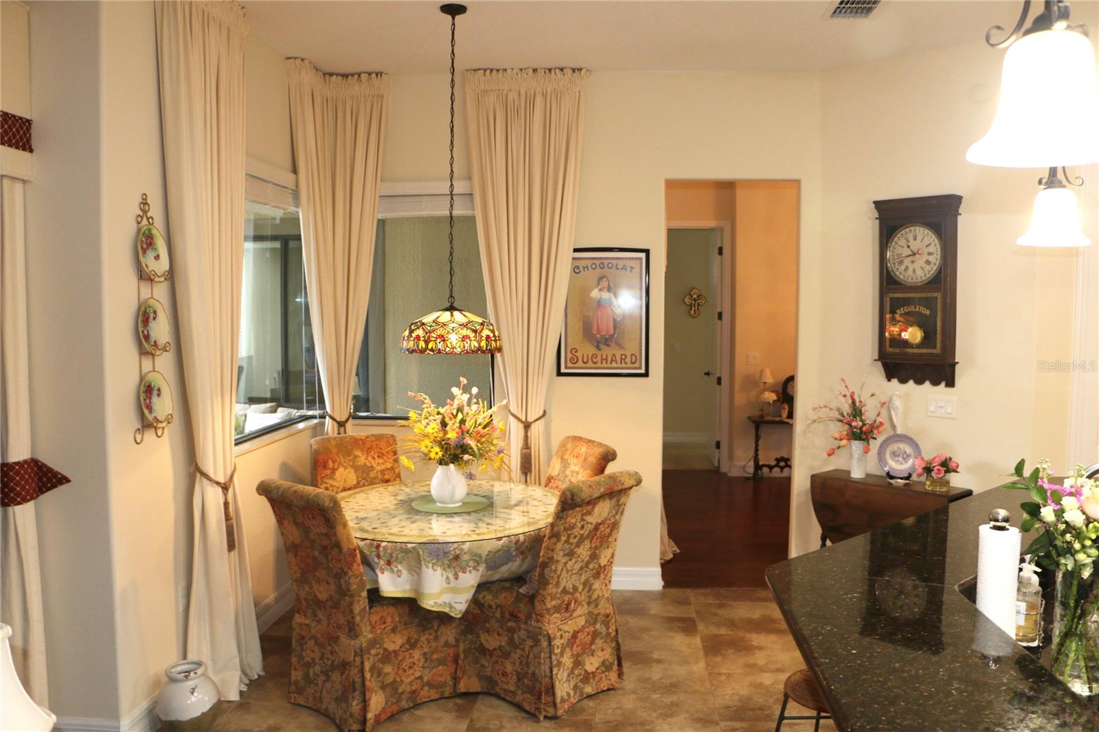 HEATHROW COUNTRY ESTATE - Residential