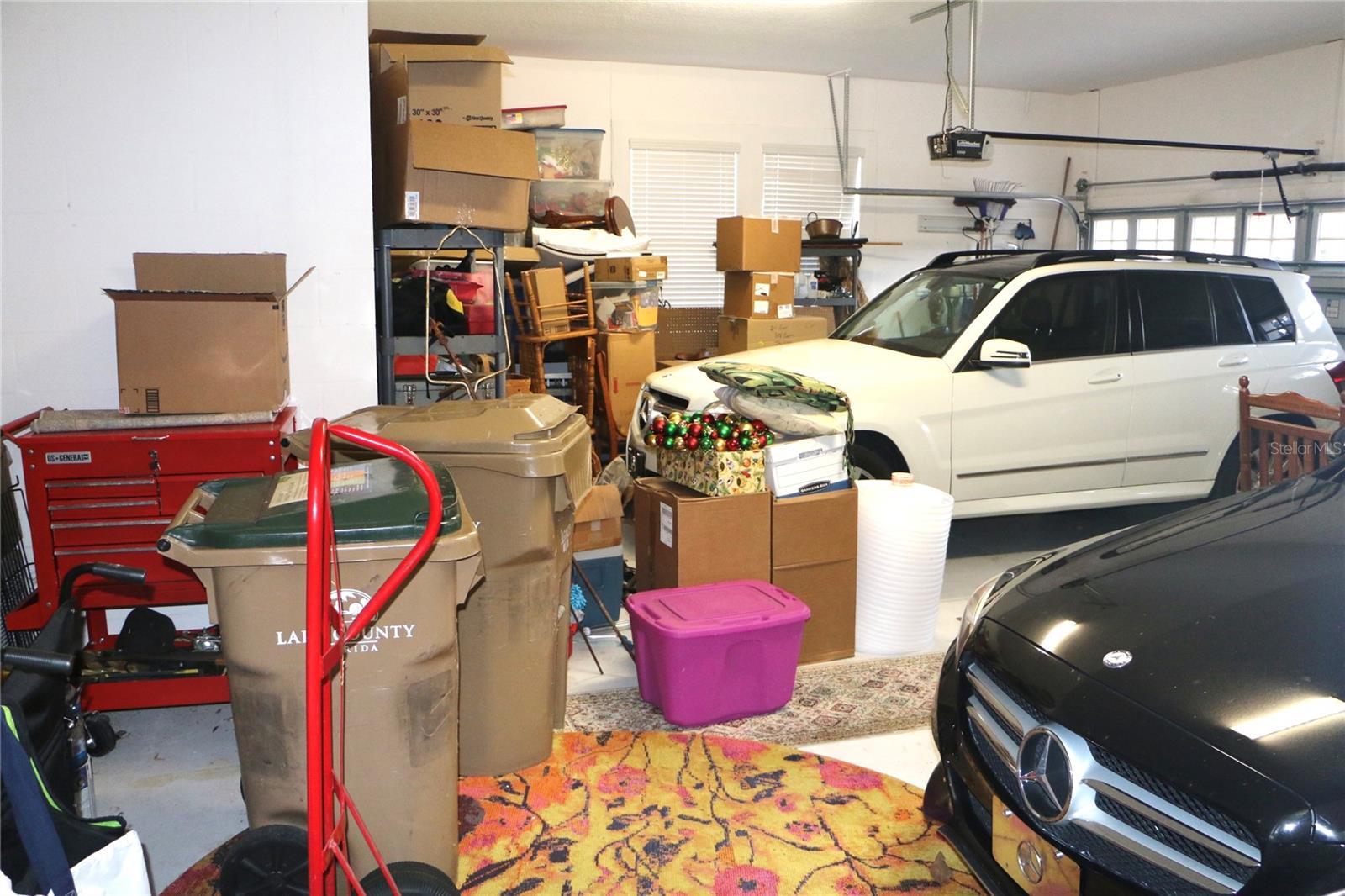 HEATHROW COUNTRY ESTATE - Residential