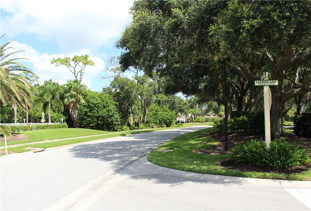 VERANDA 2 AT HERITAGE OAKS - Residential Lease