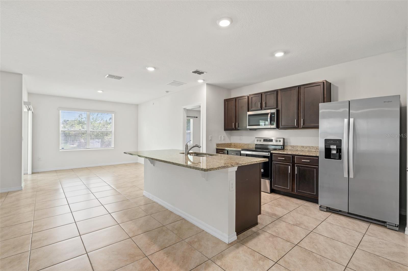 5274 MAYOR DRIVE