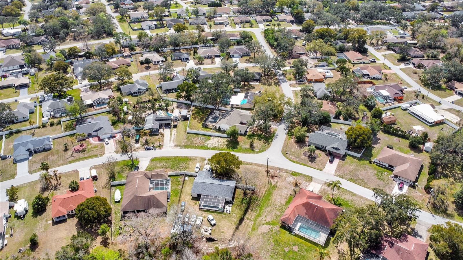 SPRING HILL - Residential