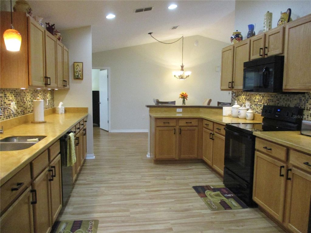Photo of 11369 SW 139th Street, Dunnellon, FL 34432 (MLS # OM711421)