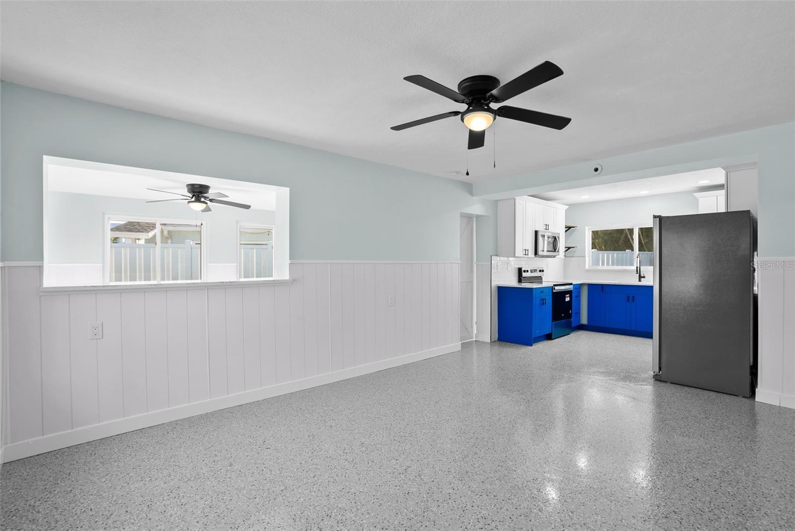 SURFSIDE SUB 4 - Residential