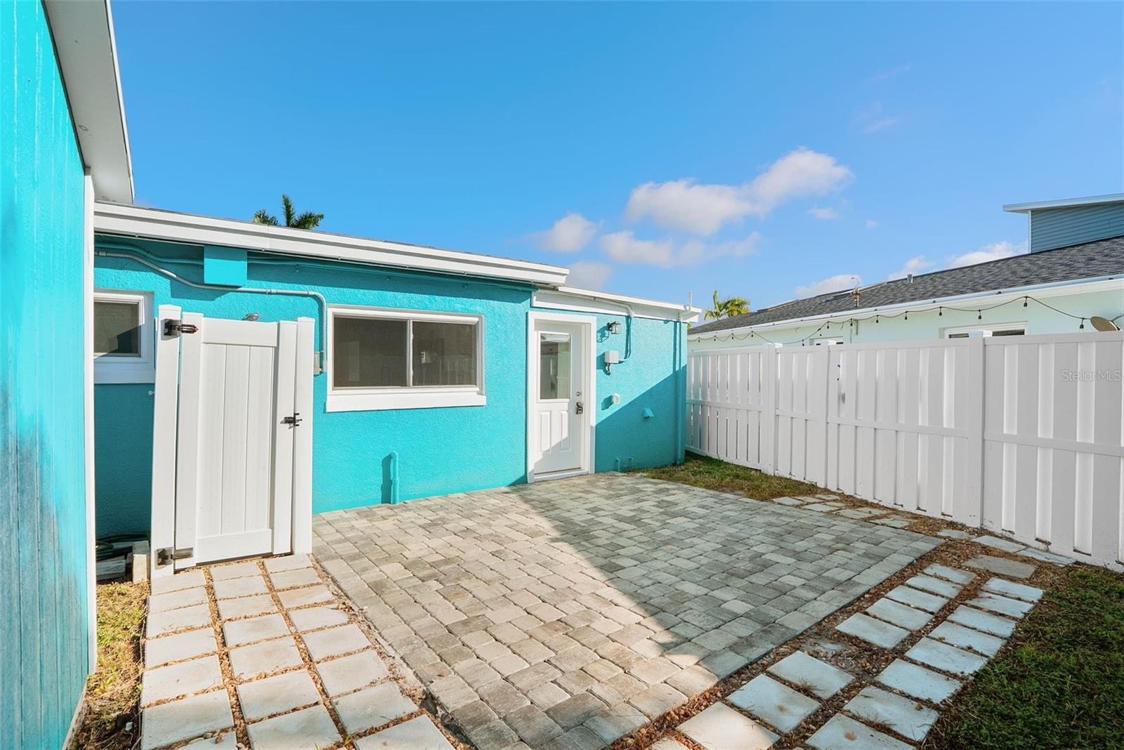 SURFSIDE SUB 4 - Residential