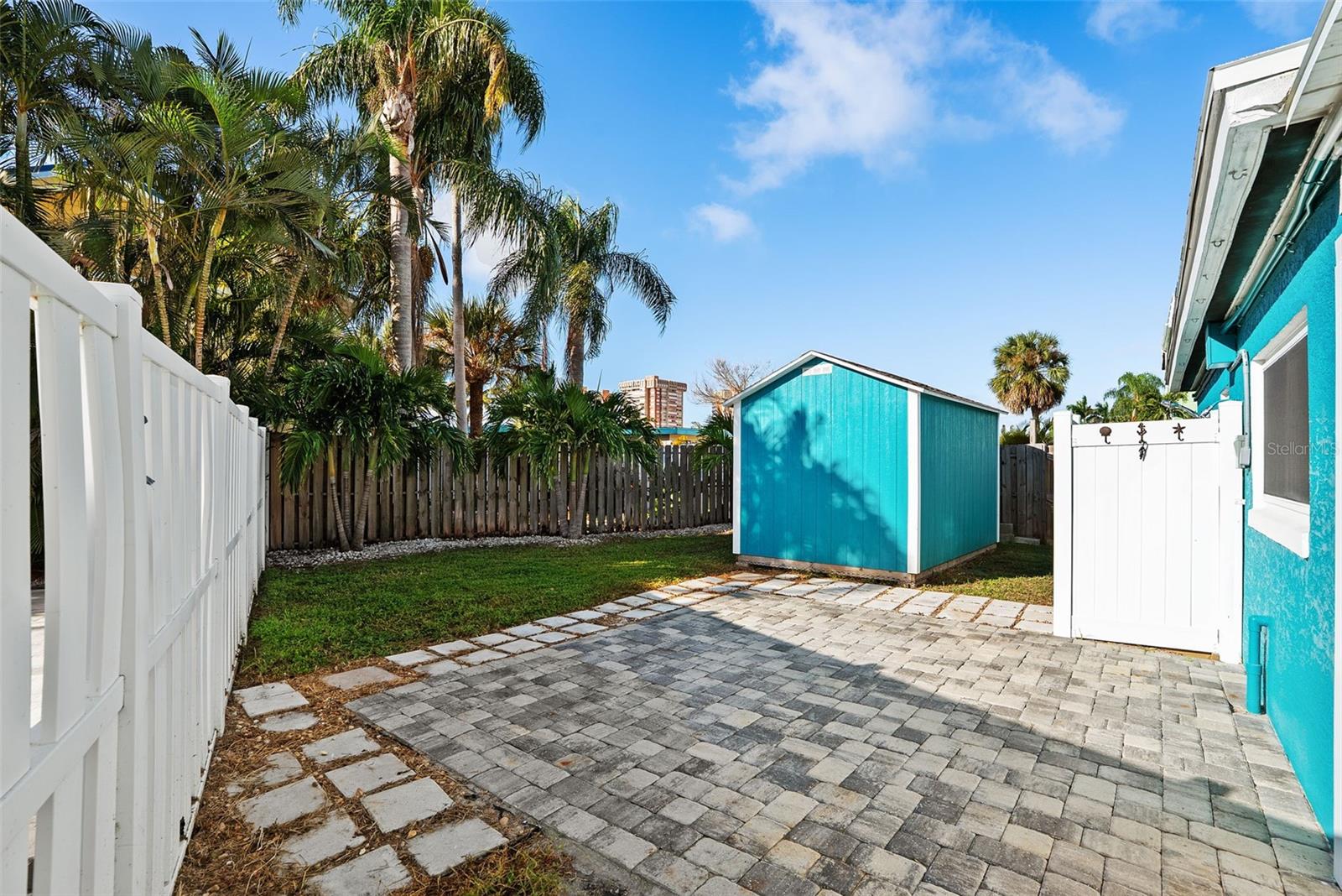 SURFSIDE SUB 4 - Residential