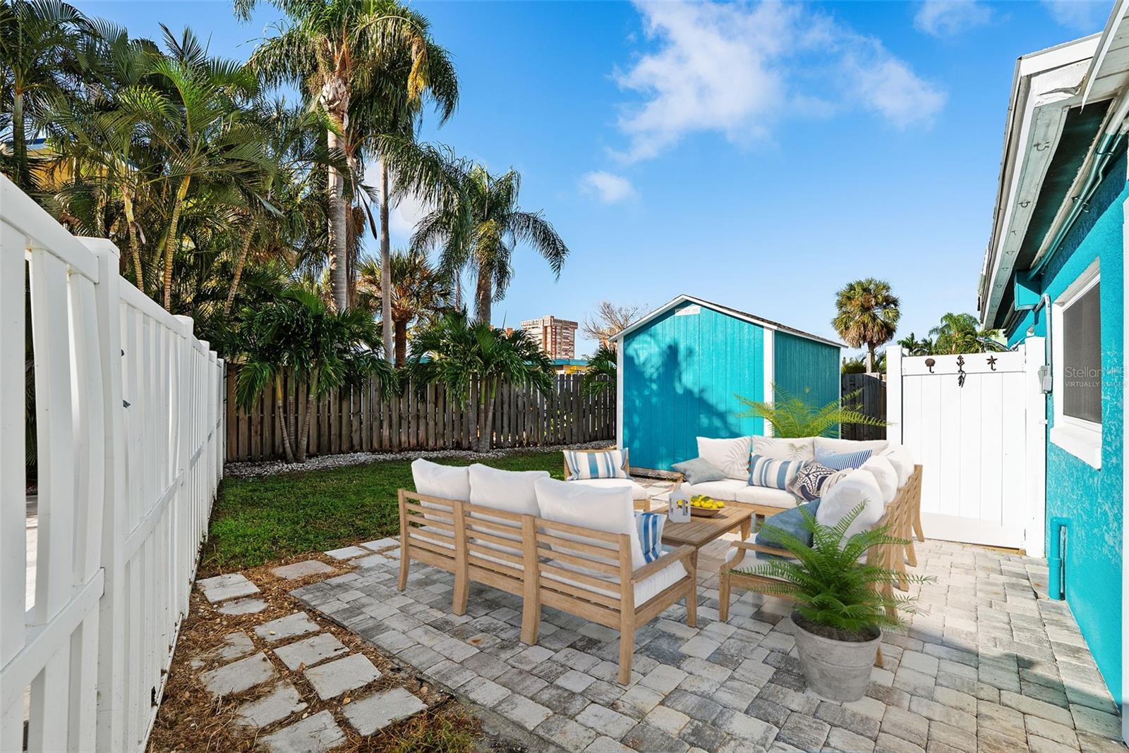 SURFSIDE SUB 4 - Residential