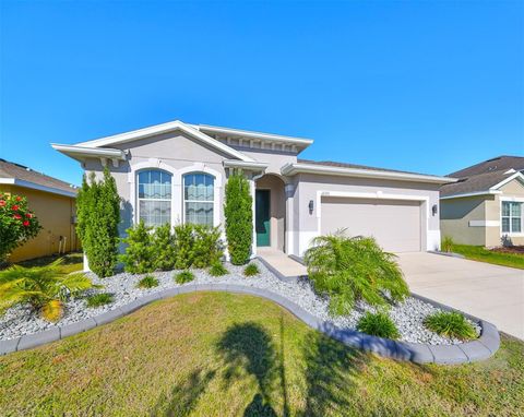 A home in GIBSONTON