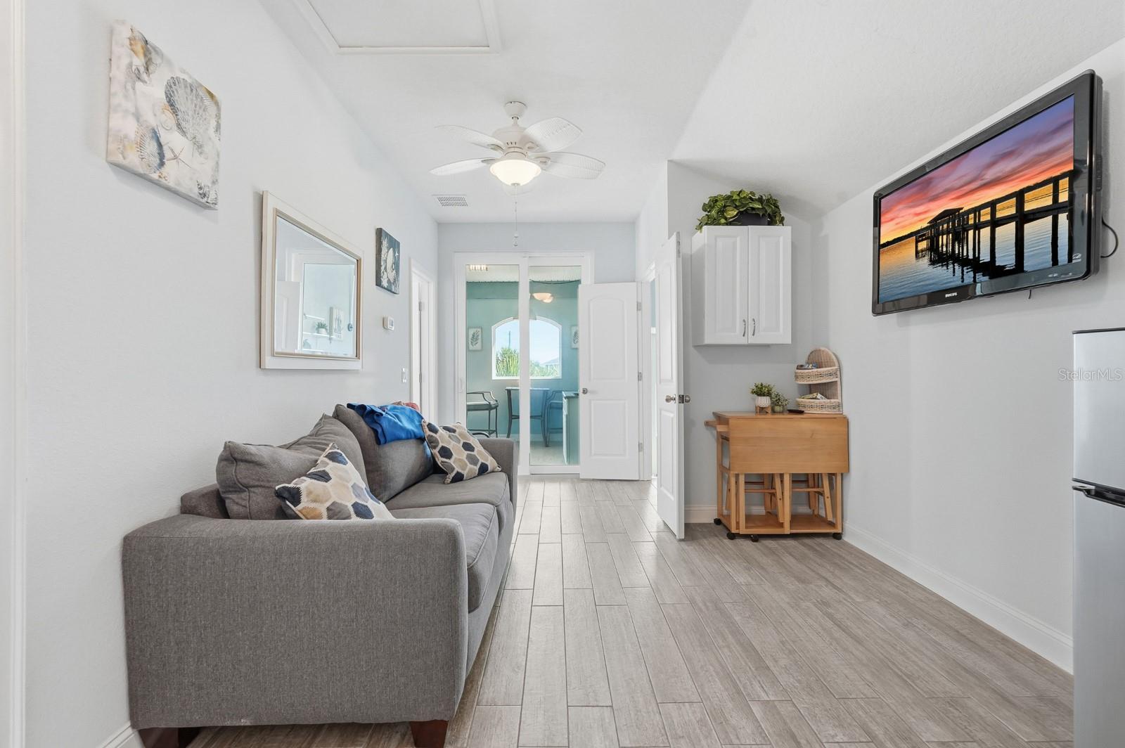 ORMOND BEACH PLAZA - Residential