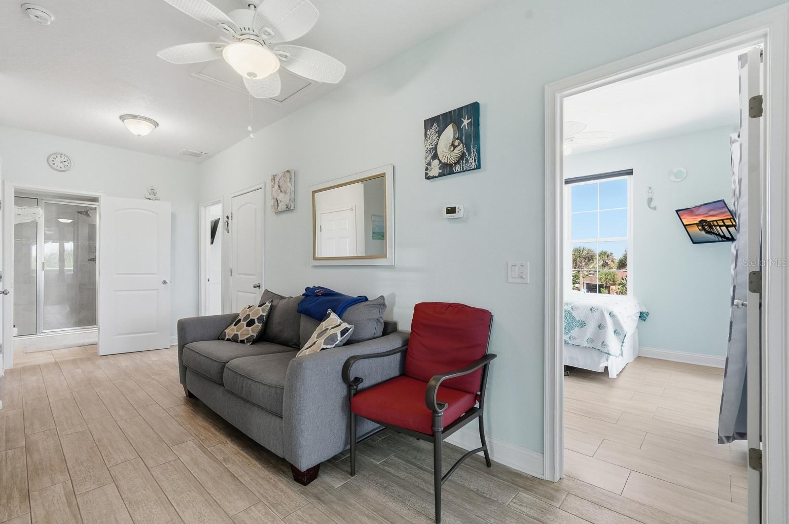 ORMOND BEACH PLAZA - Residential