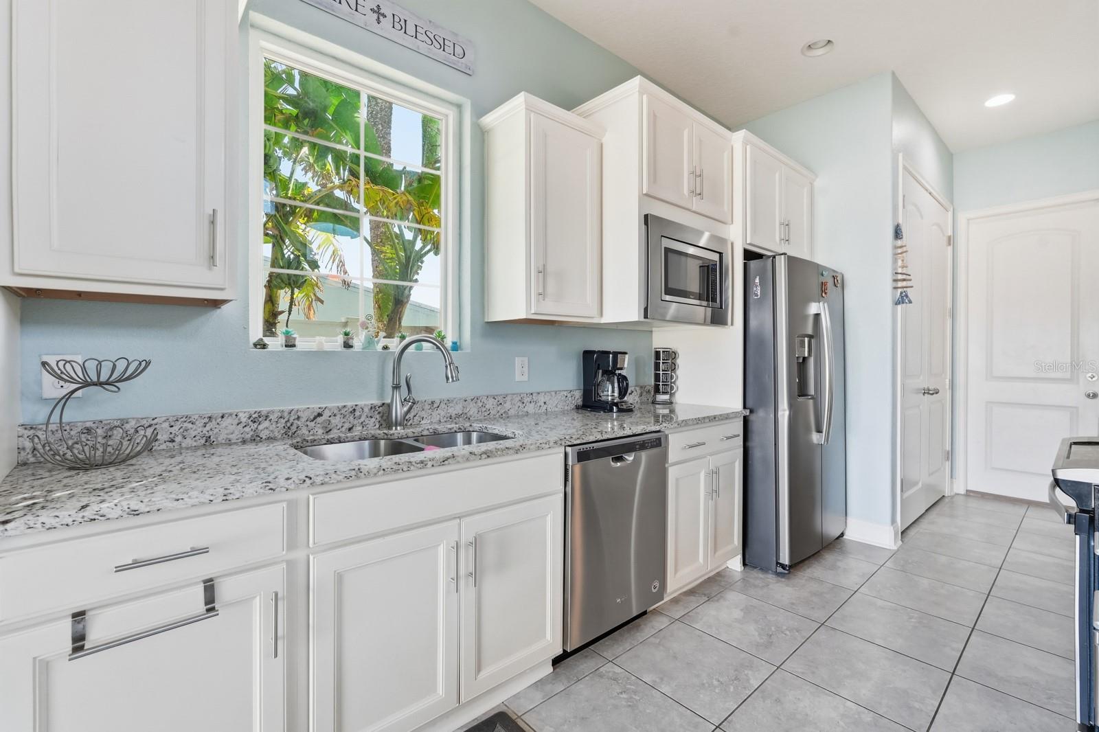 ORMOND BEACH PLAZA - Residential