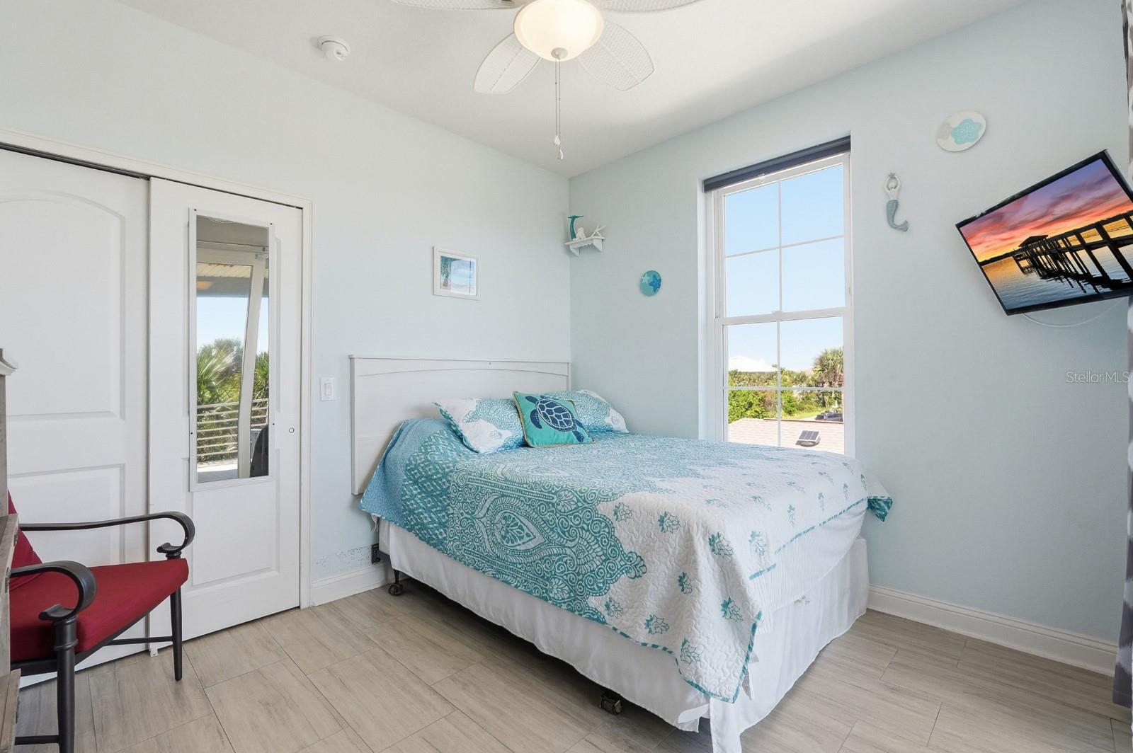 ORMOND BEACH PLAZA - Residential