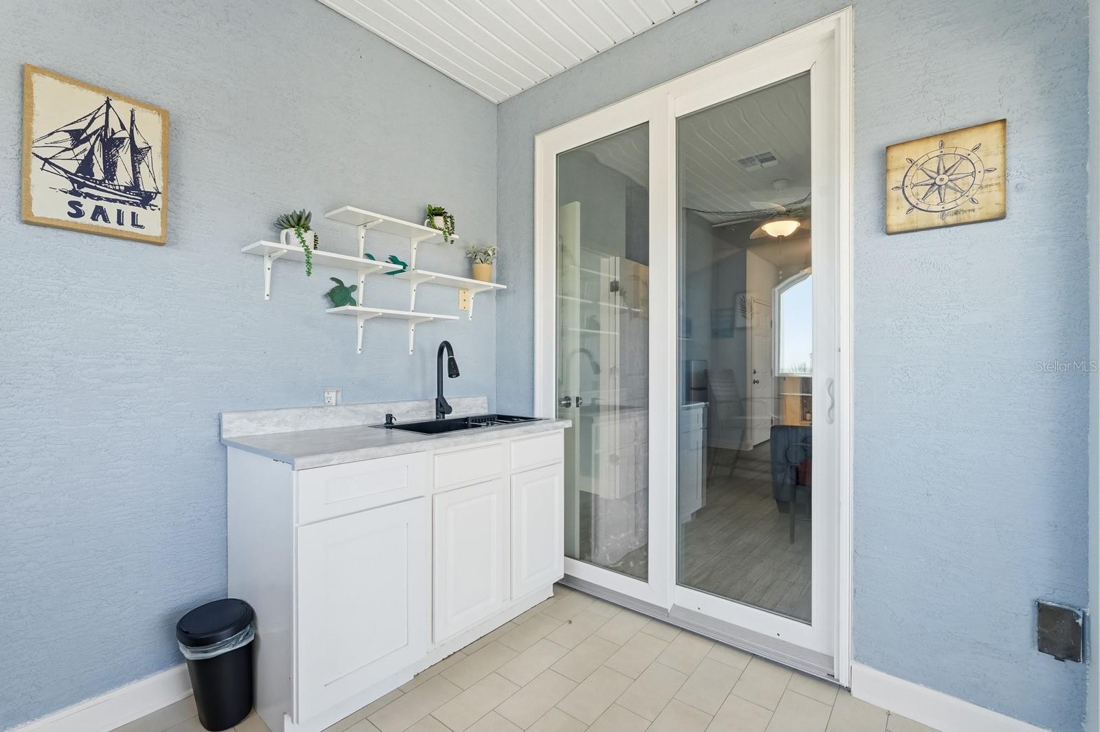 ORMOND BEACH PLAZA - Residential