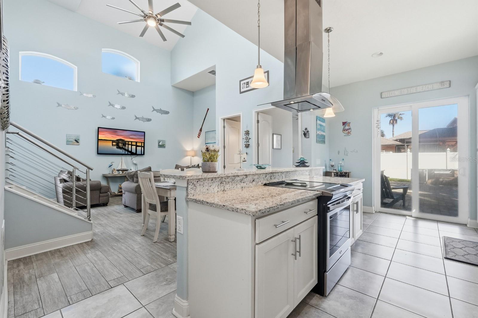 ORMOND BEACH PLAZA - Residential