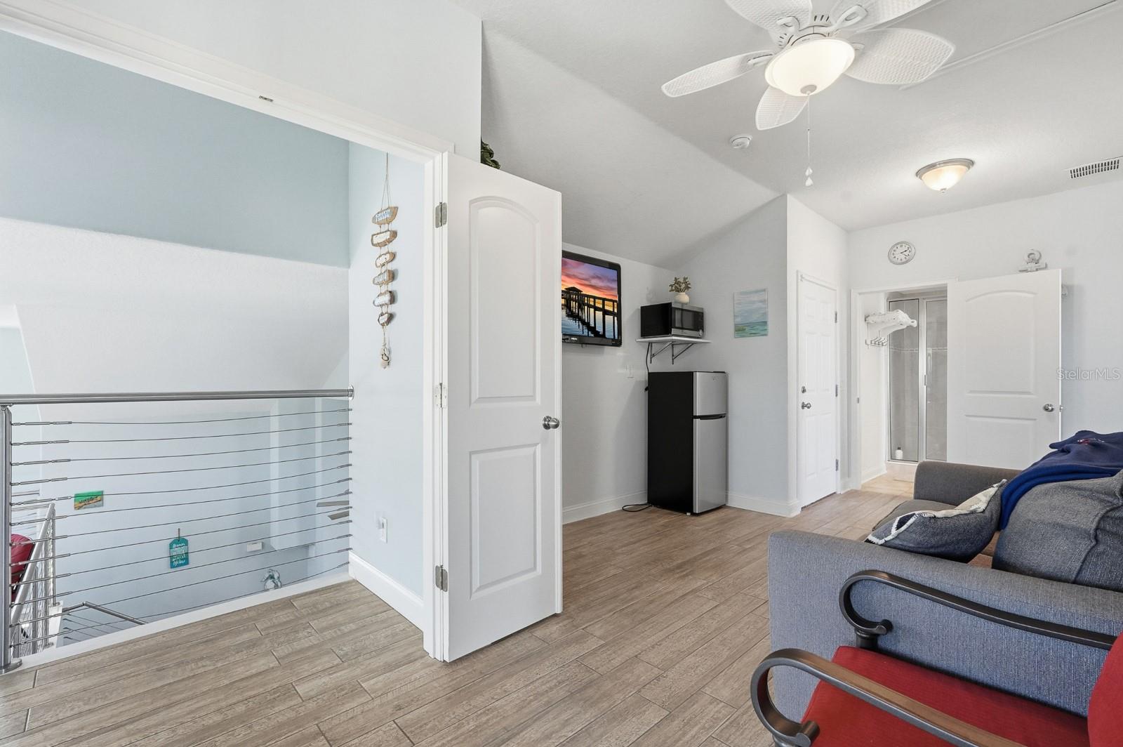 ORMOND BEACH PLAZA - Residential