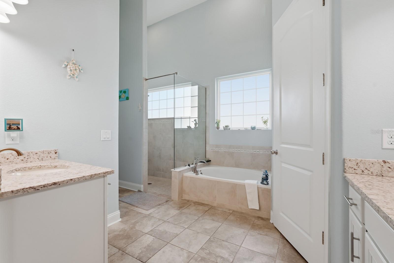 ORMOND BEACH PLAZA - Residential