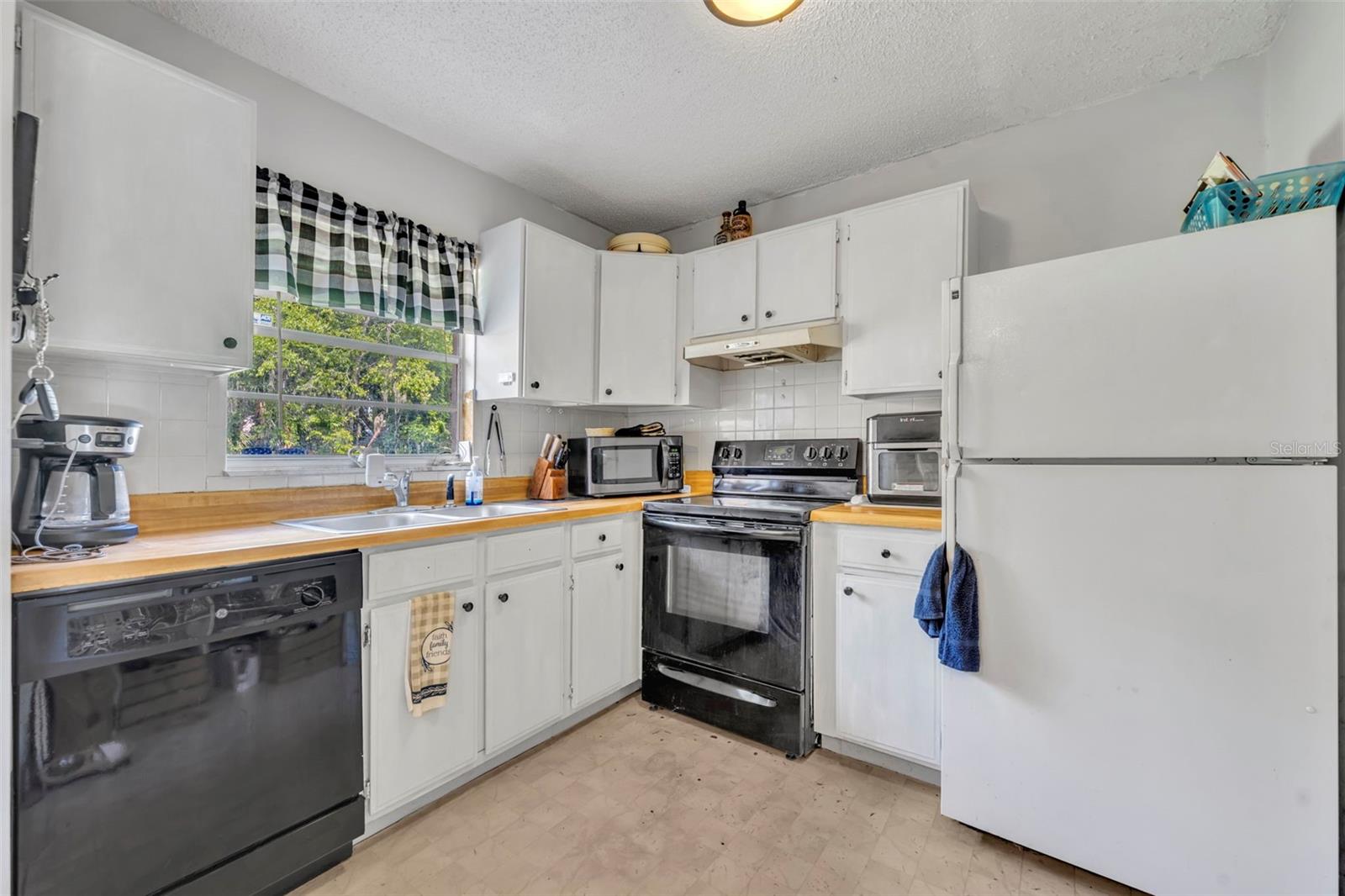 FLORIDA SHORES 01 - Residential