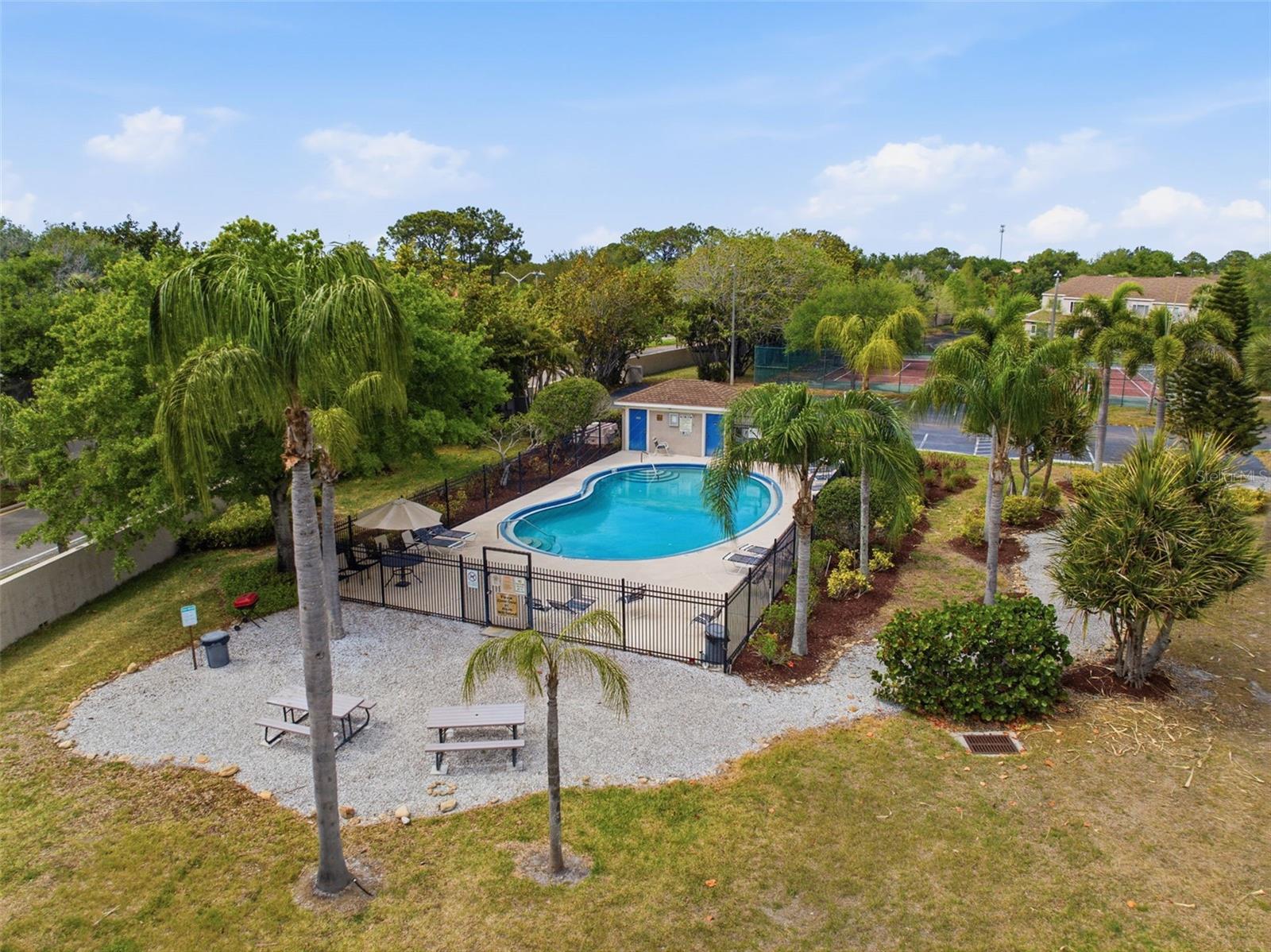 BAYSIDE KEY PH II - Residential