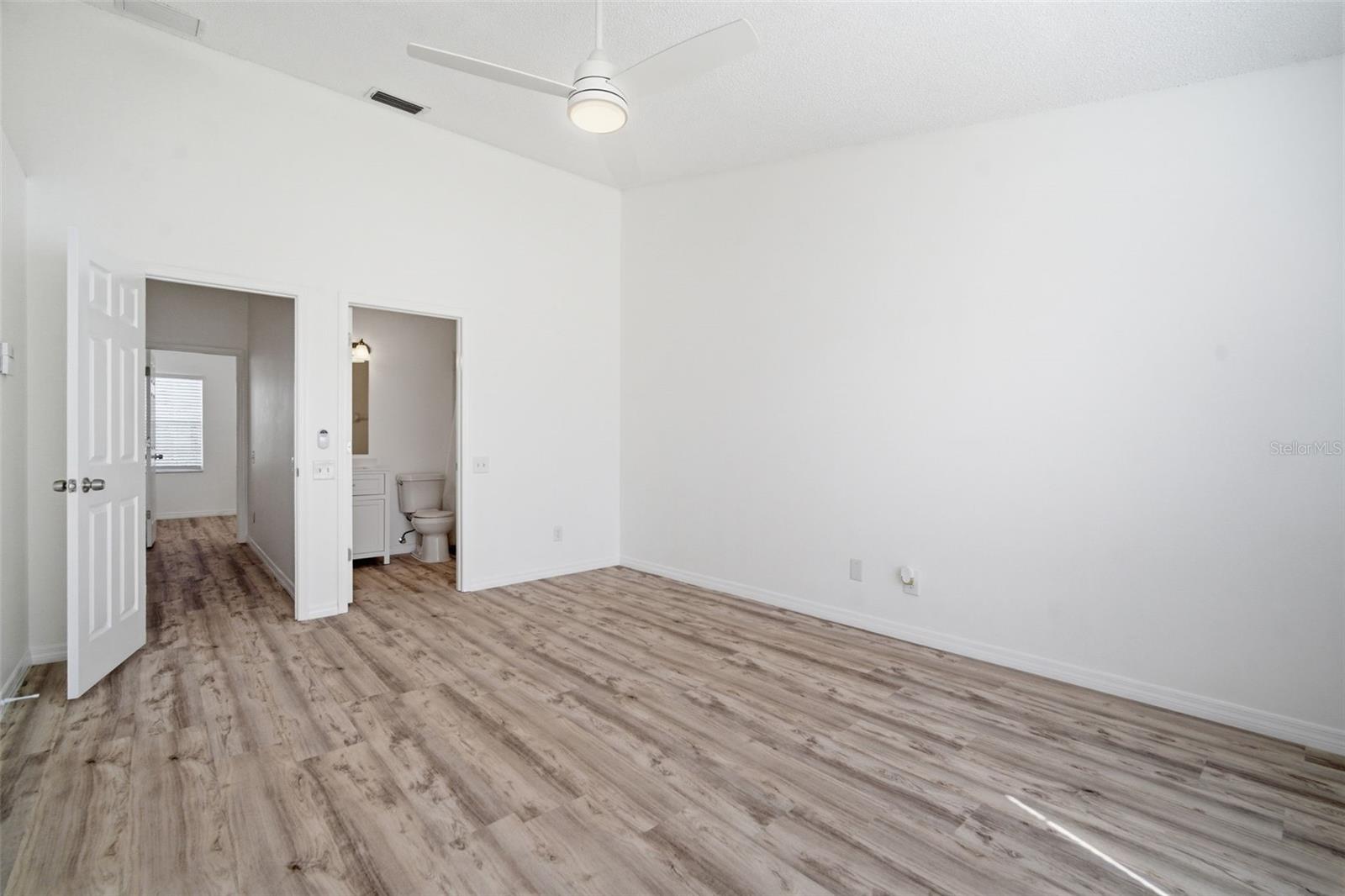 BAYSIDE KEY PH II - Residential