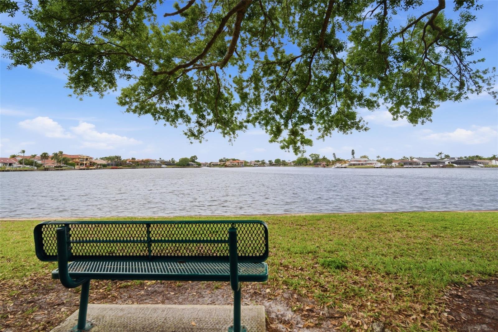 BAYSIDE KEY PH II - Residential