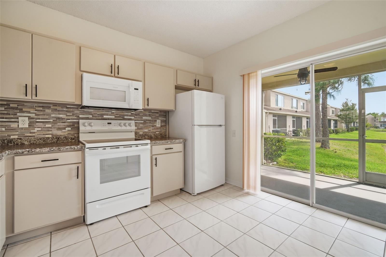 BAYSIDE KEY PH II - Residential