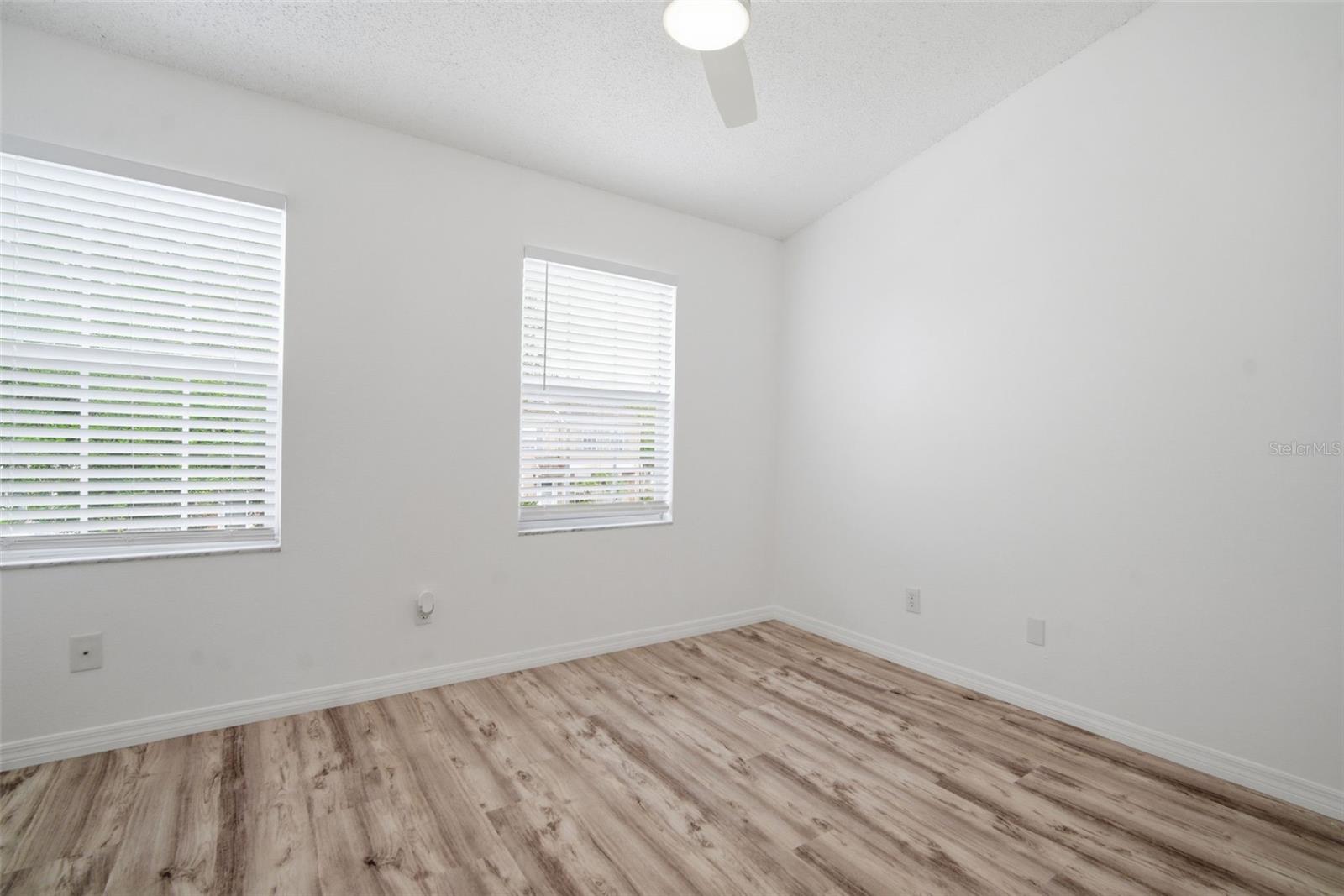 BAYSIDE KEY PH II - Residential