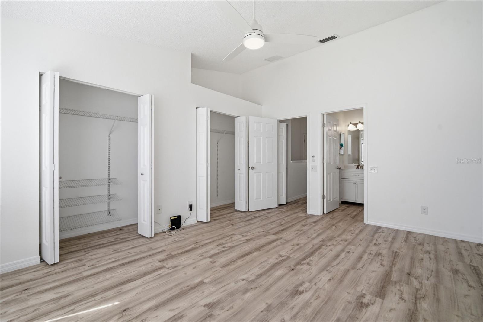 BAYSIDE KEY PH II - Residential