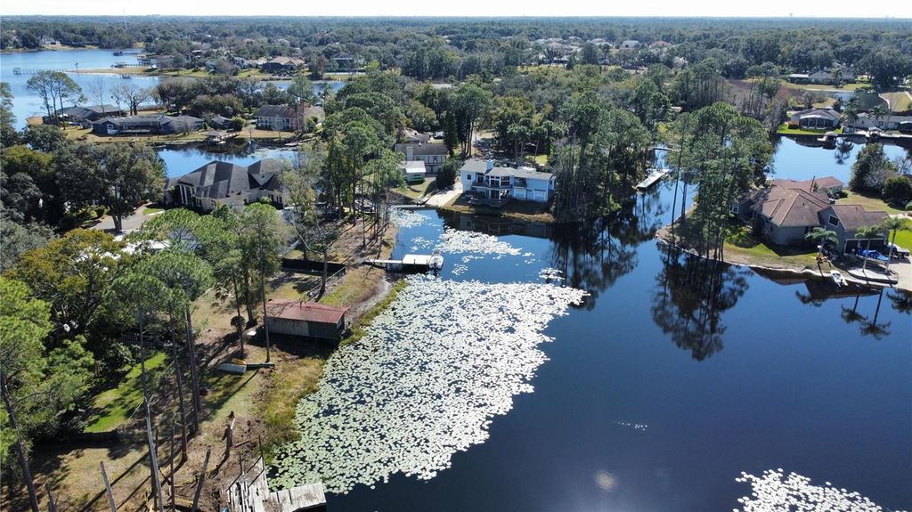 Photo of 8101 Via Bonita, Sanford, FL 32771 (MLS # O6377679)