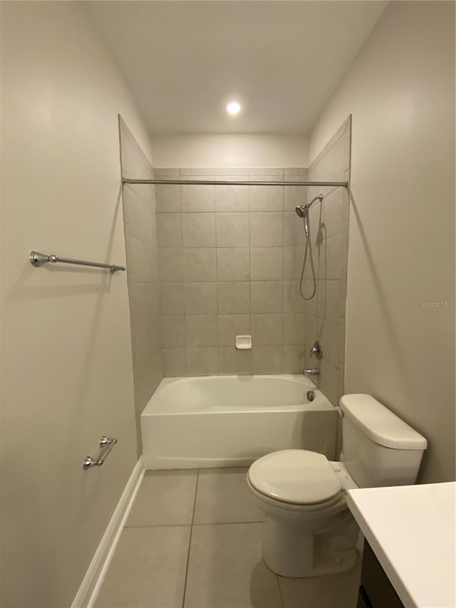 WATERGRASS PARCEL E-3 - Residential Lease