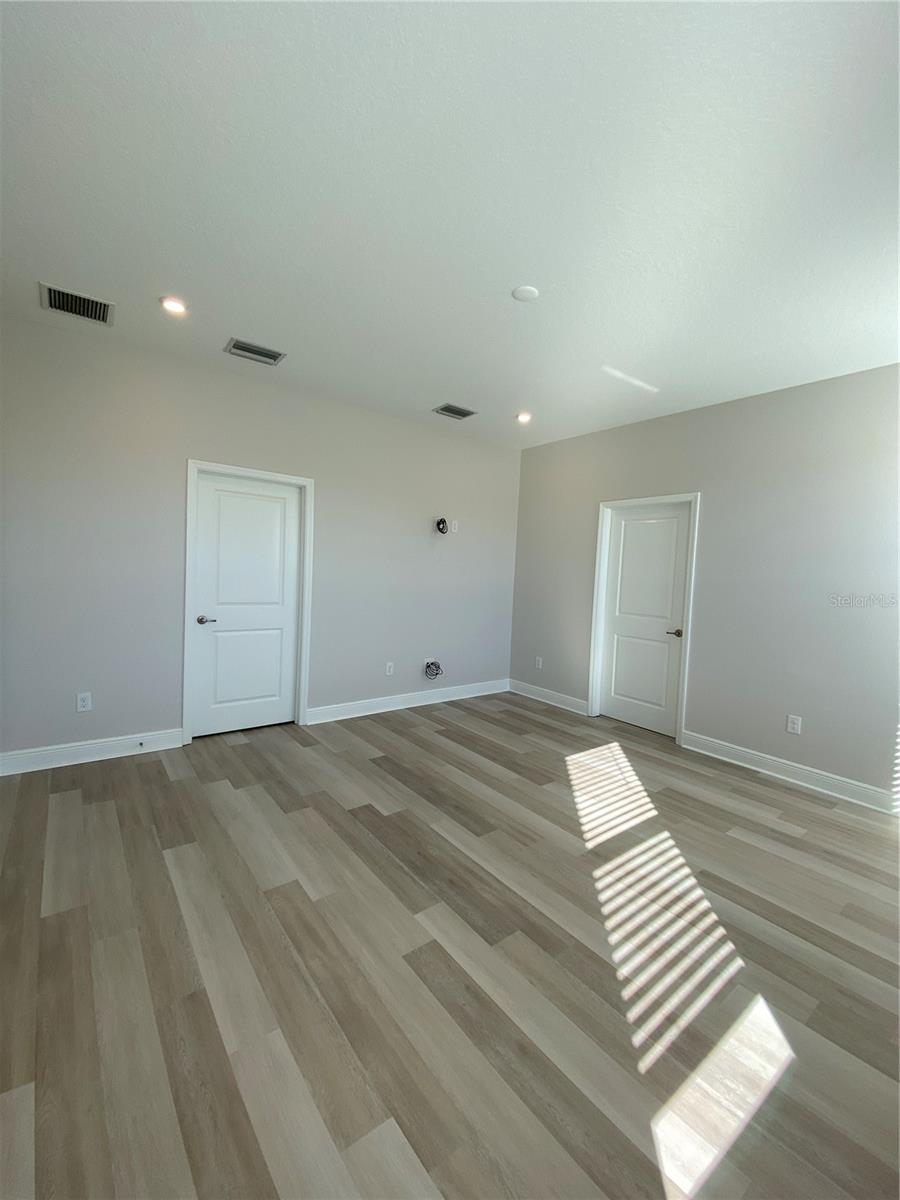 WATERGRASS PARCEL E-3 - Residential Lease