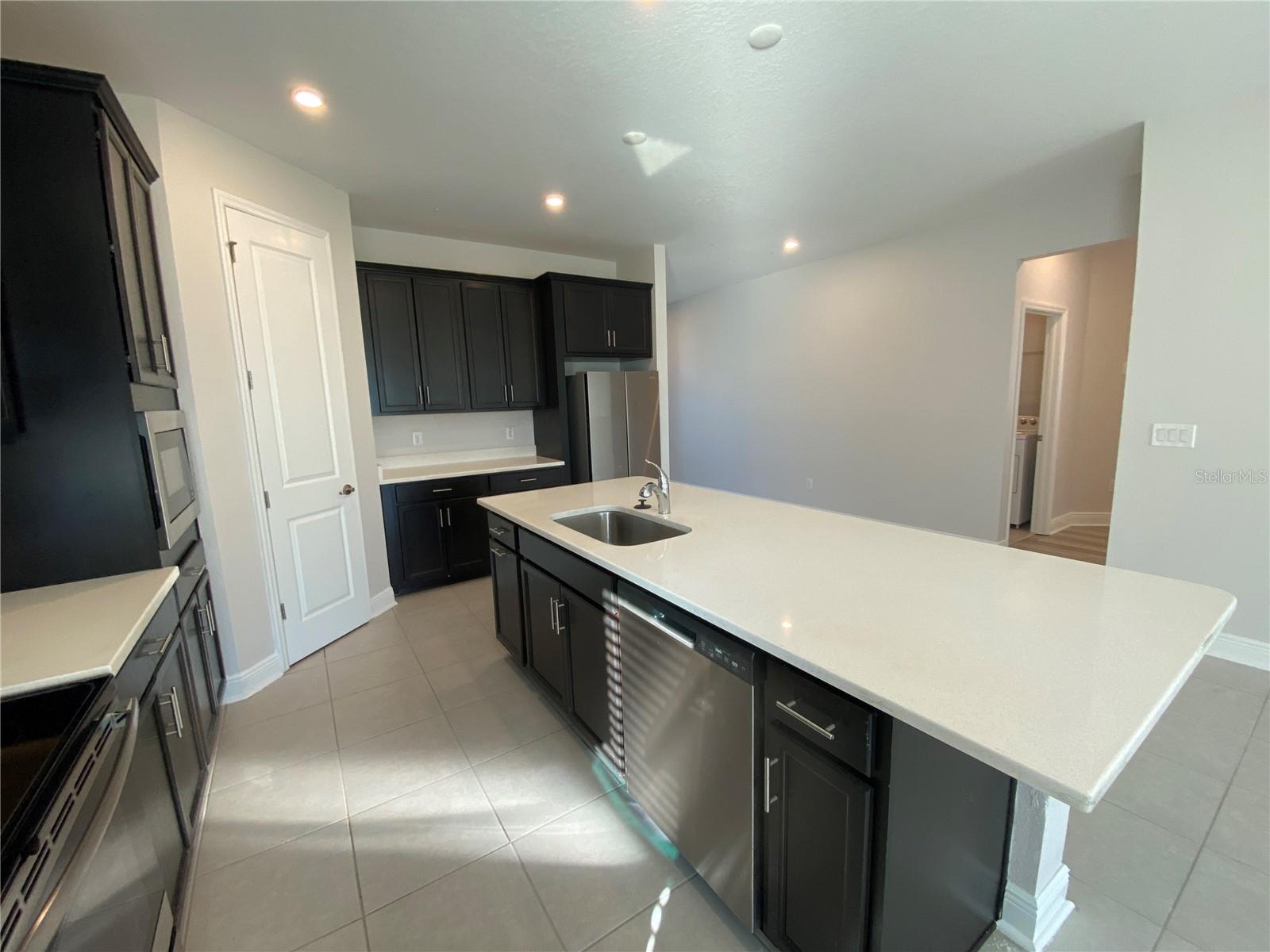 WATERGRASS PARCEL E-3 - Residential Lease