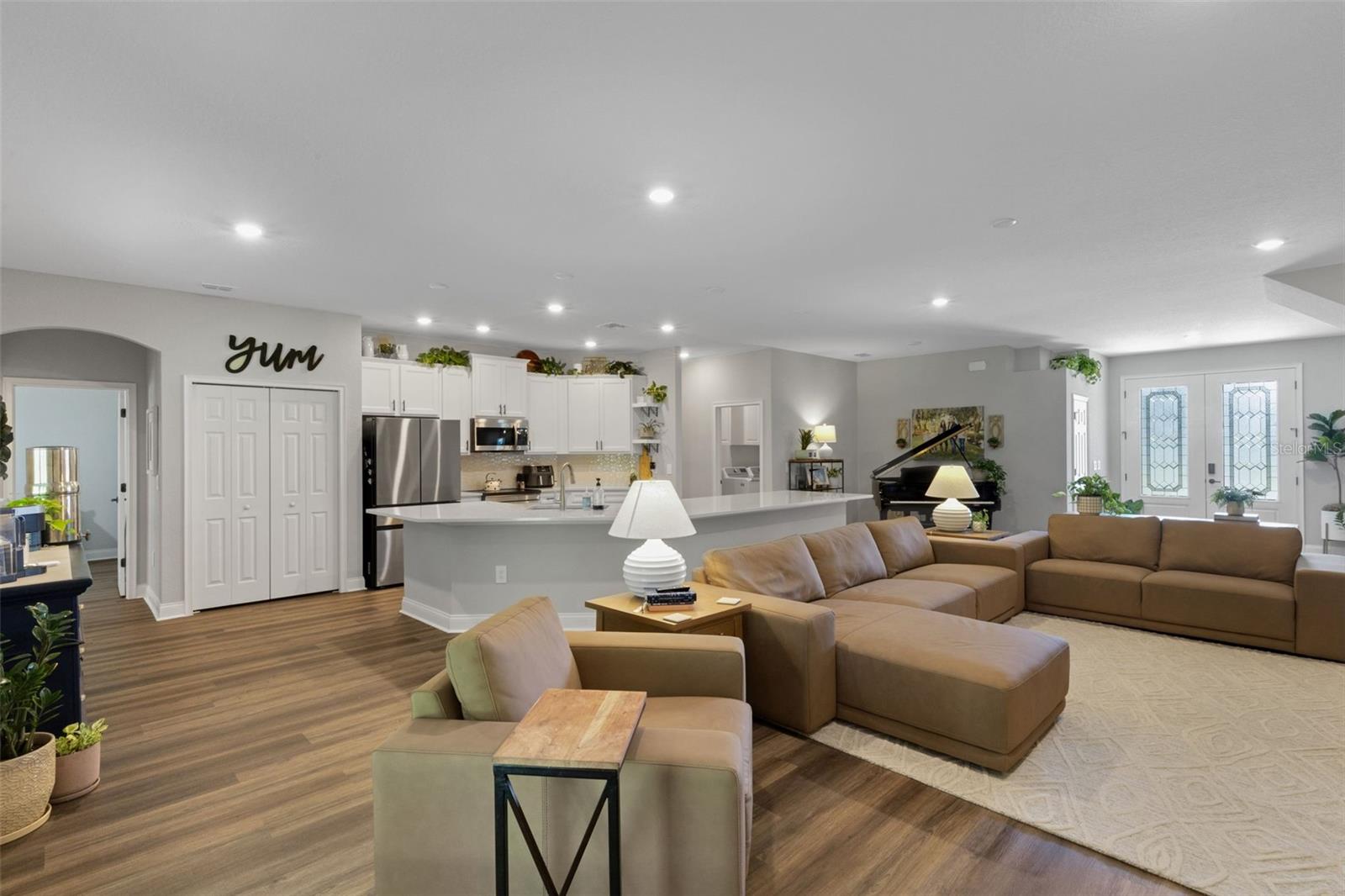 KEEN'S GROVE - Residential