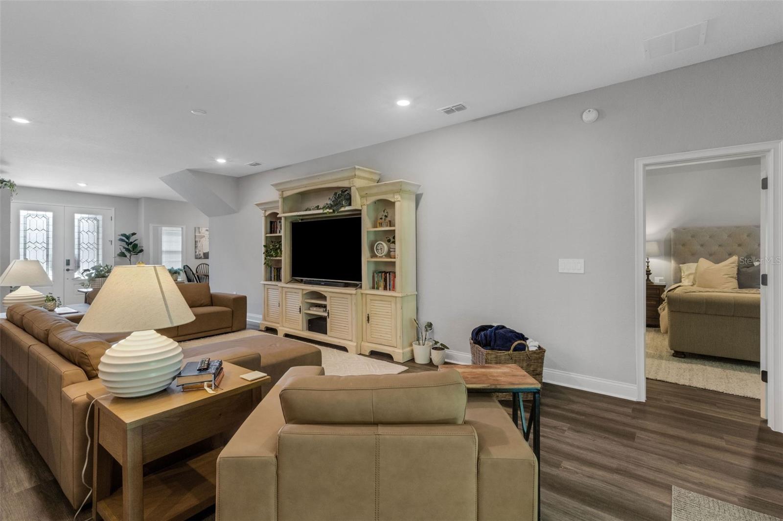 KEEN'S GROVE - Residential