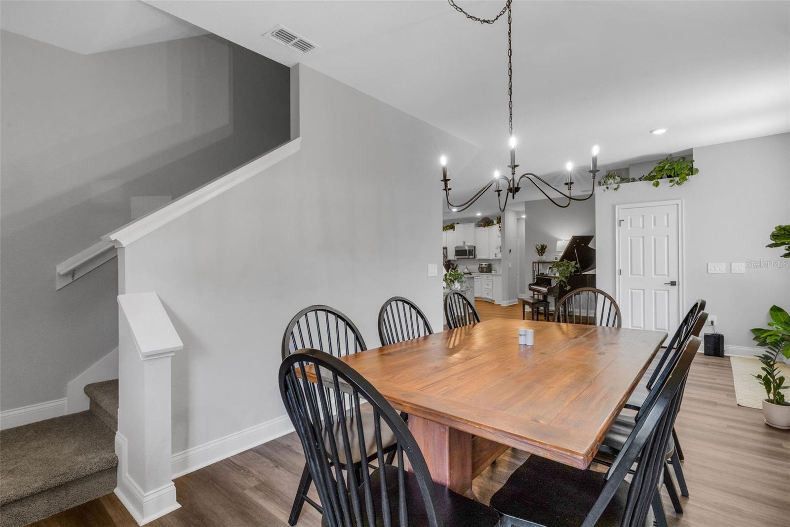 KEEN'S GROVE - Residential