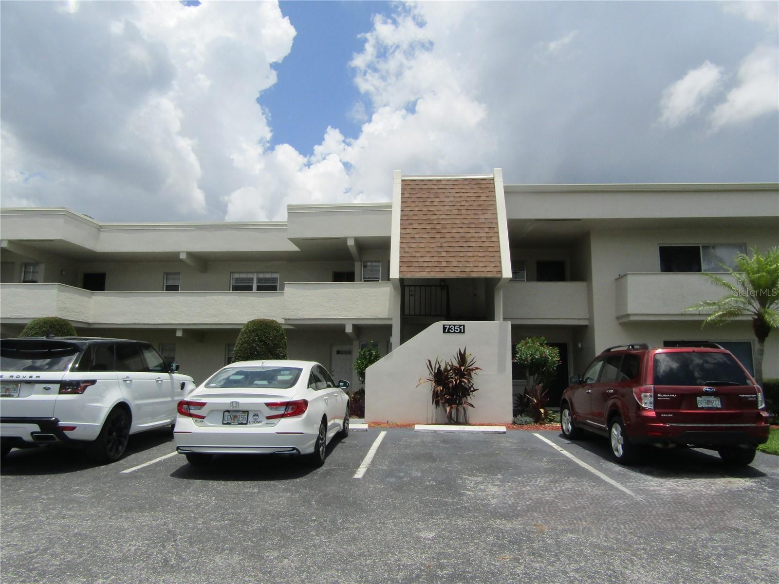 Attractive unit with great view. Completely refurbished with new paint, furnishings and decorations. Enjoy your morning paper on the glass enclosed lanai that overlooks the golf course and lake. Watch the golfing action as well as many of Florida's beautiful waterfowl from this vantage point. Master bedroom equipped with Queen bed, Guest bedroom has Twin beds, plenty of space for occasional guests to come visit while you are here. Pull out sleeper sofa in Living room equipped with a "comfy" Air Mattress. Kitchen has large refrigerator, wine fridge and a beer fridge as well. Granite countertops compliment the two-tone cabinetry in this spacious unit's kitchen. Guest bath has been updated with new tile and fixtures; master bath features a large walk-in shower. Master bedroom has large walk in closet and large windows that provide an awesome view! Condo Association offers exercise room and choice of 2 heated pools. Located close to shopping, the UTC Mall, dining, beaches and downtown Sarasota. Sorry no pets and no smoking in this property.