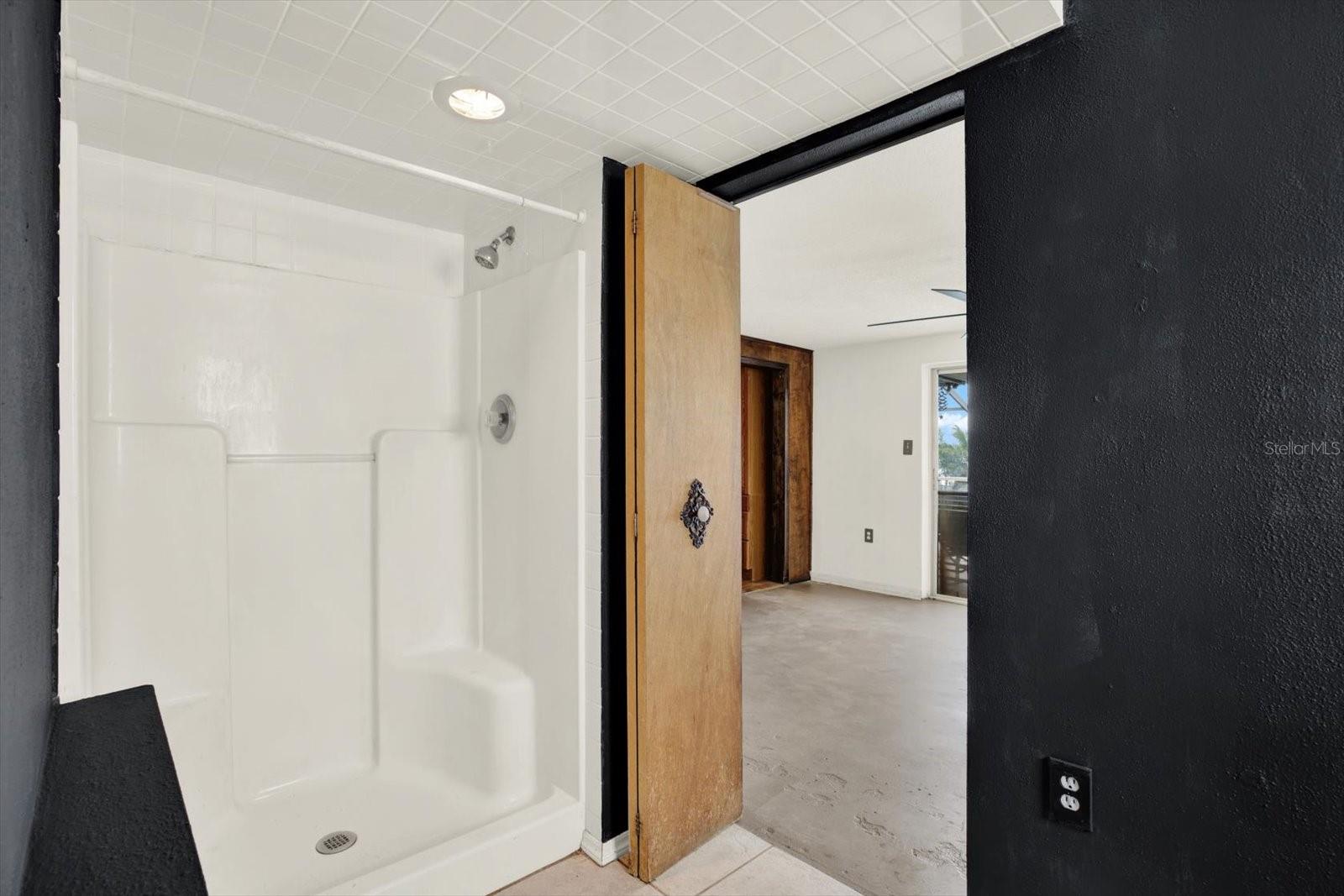 HOLIDAY LAKE ESTATES - Residential