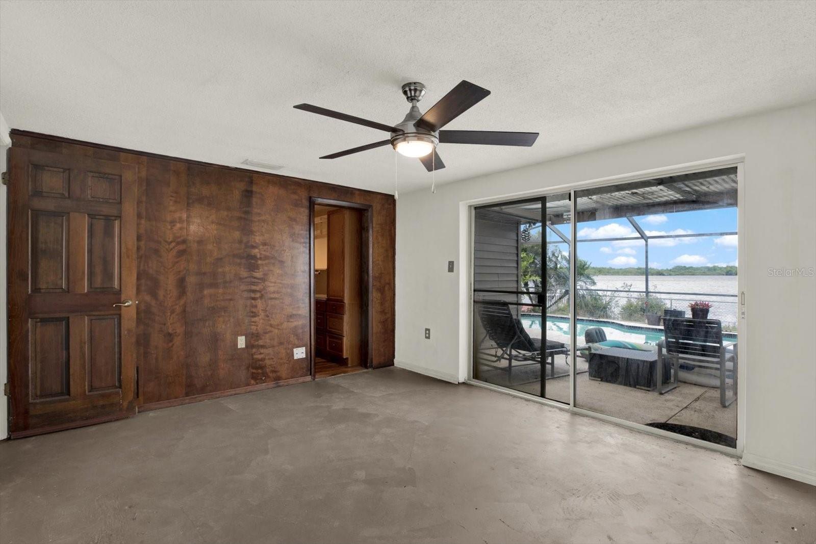 HOLIDAY LAKE ESTATES - Residential