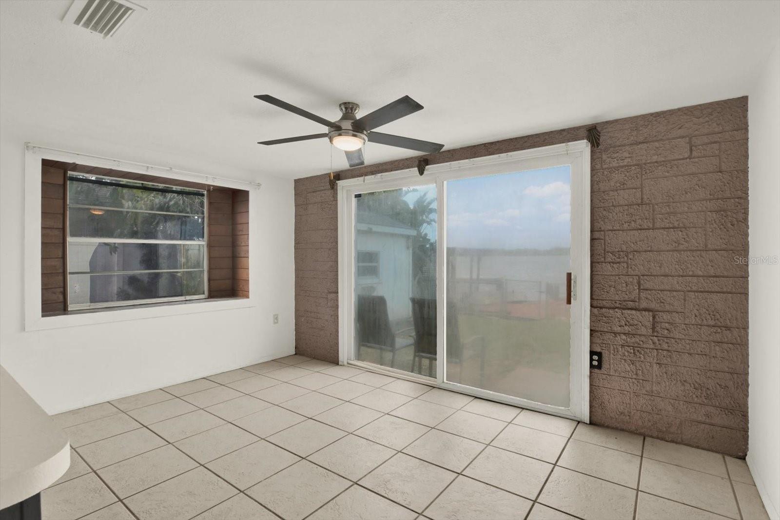 HOLIDAY LAKE ESTATES - Residential