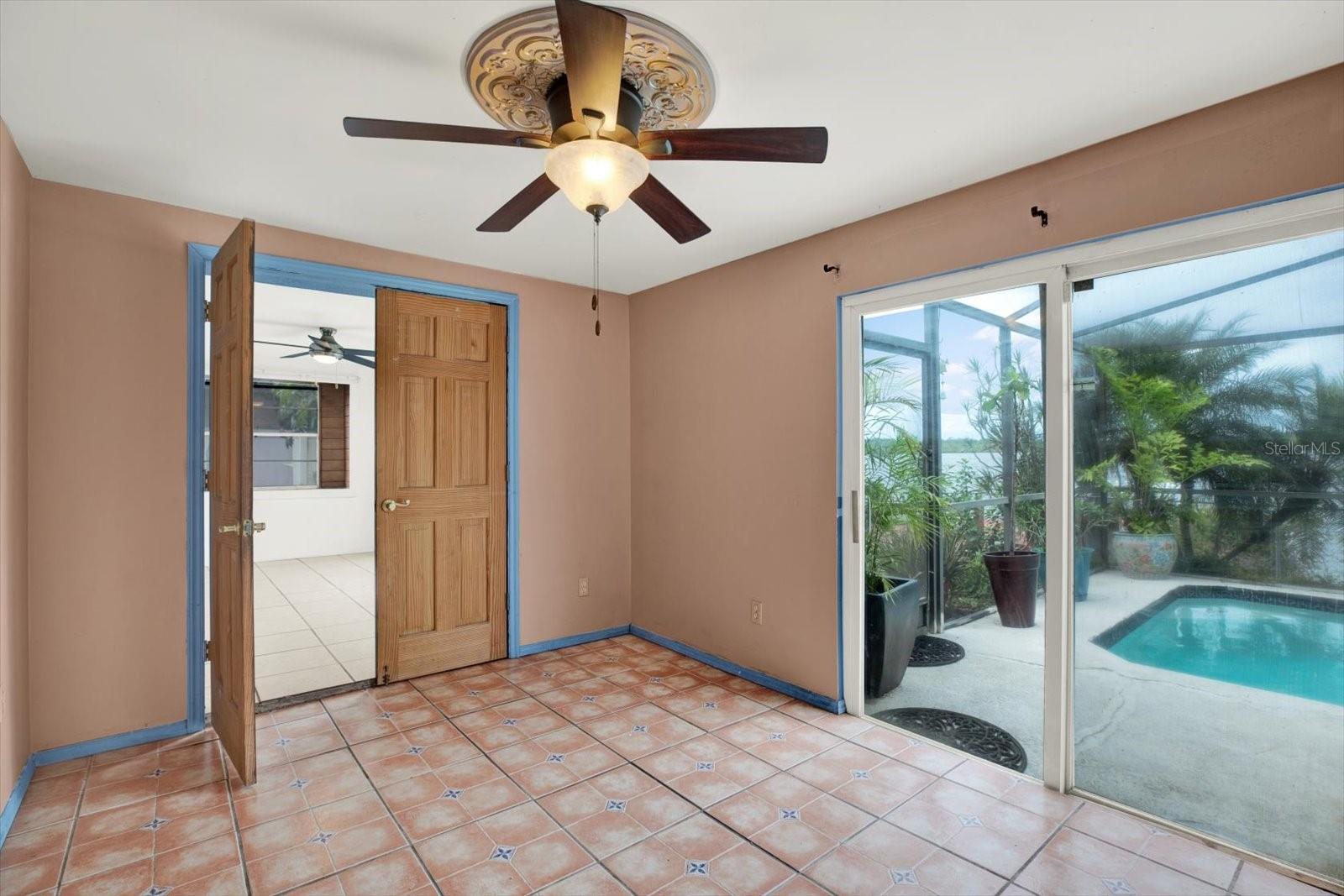 HOLIDAY LAKE ESTATES - Residential