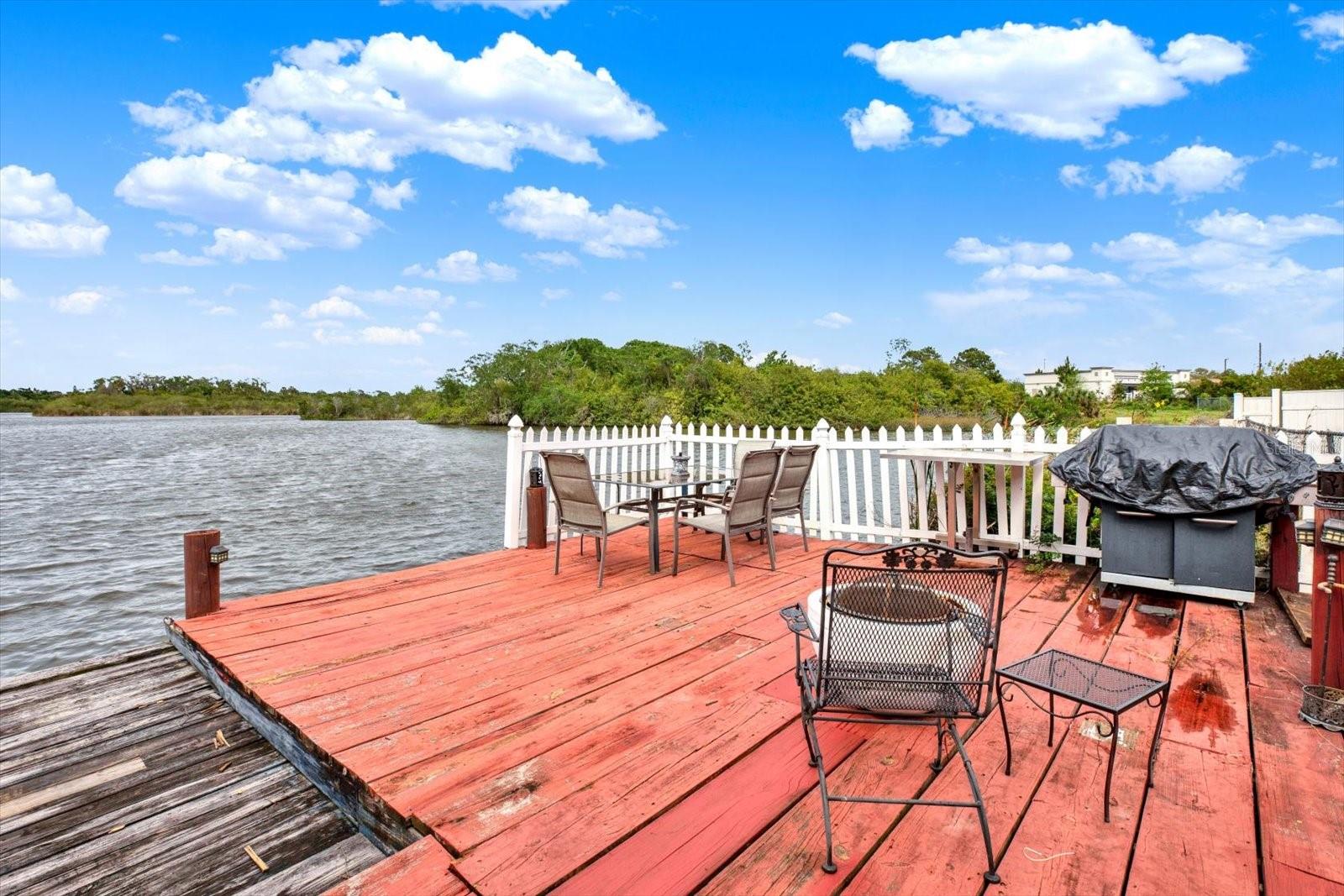 HOLIDAY LAKE ESTATES - Residential