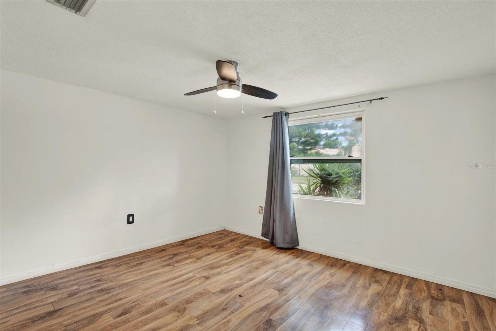 HOLIDAY LAKE ESTATES - Residential