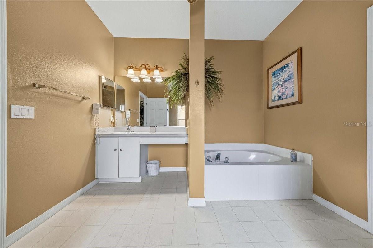 RAVEN GLEN UN 01 - Residential