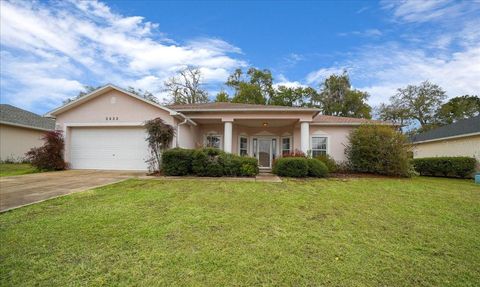 Photo of 2633 NE 27th Street, Ocala, FL 34470 (MLS # OM718352)