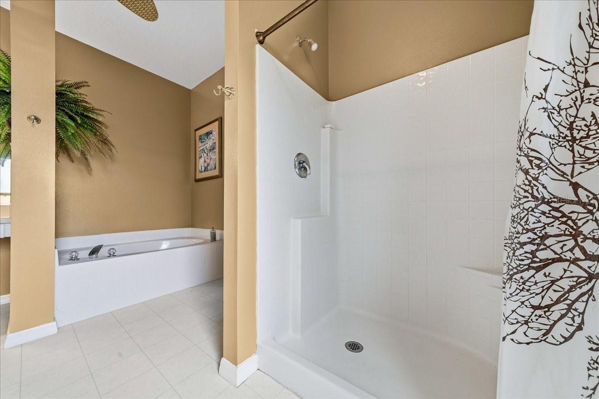 RAVEN GLEN UN 01 - Residential