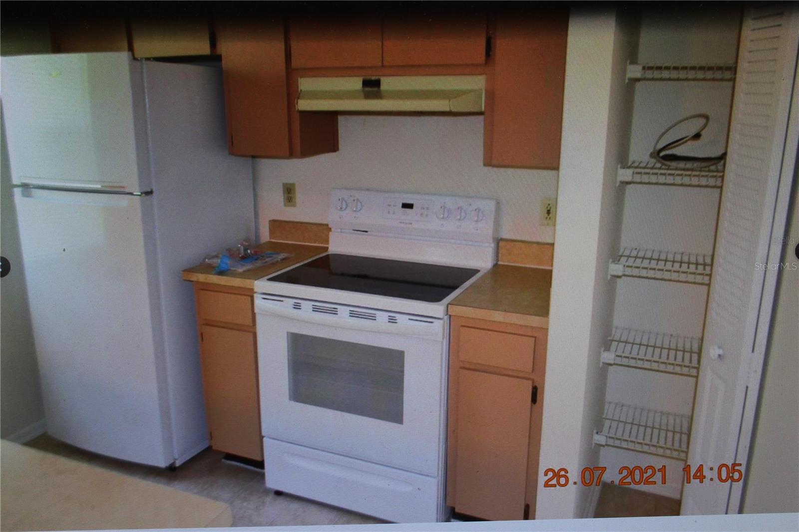 CEDARWOOD VILLAGE UNIT II - Residential Lease