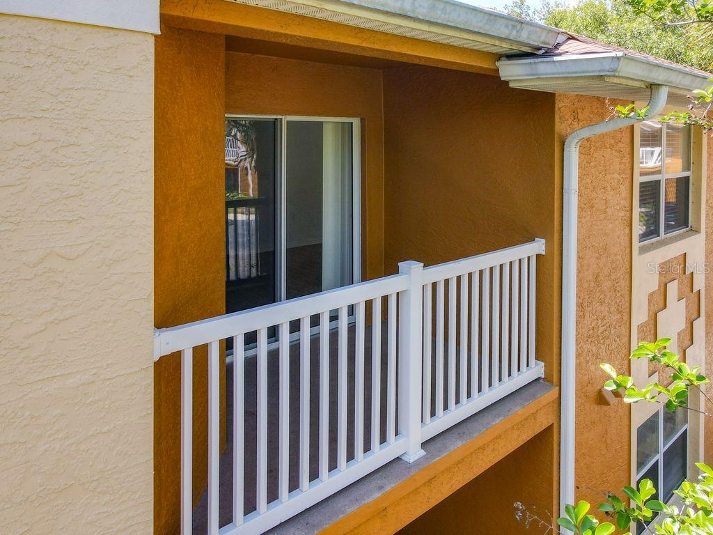 PALM POINTE 1 - Residential