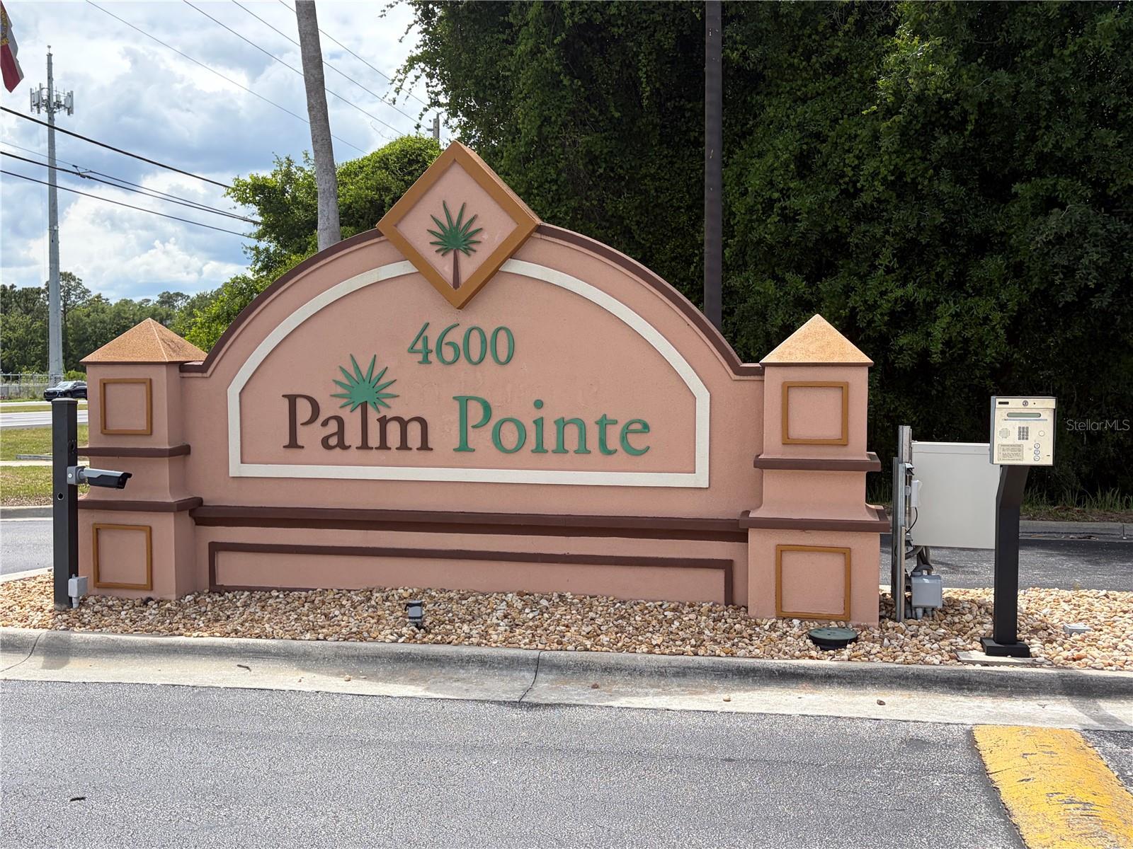 PALM POINTE 1 - Residential