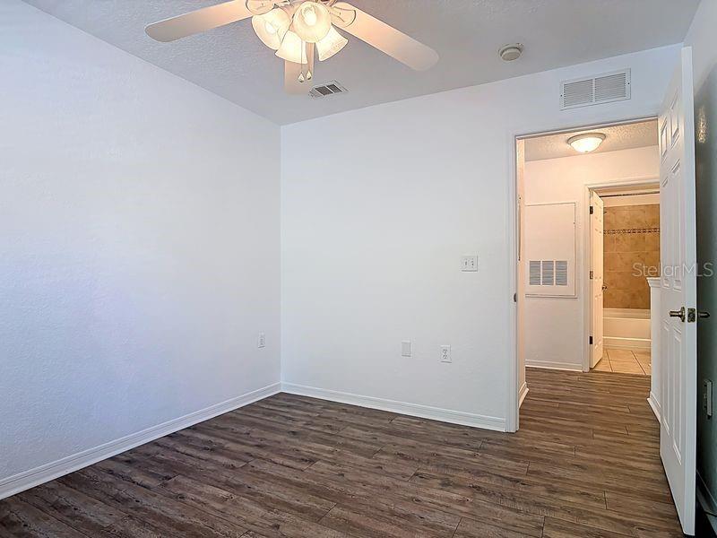 PALM POINTE 1 - Residential