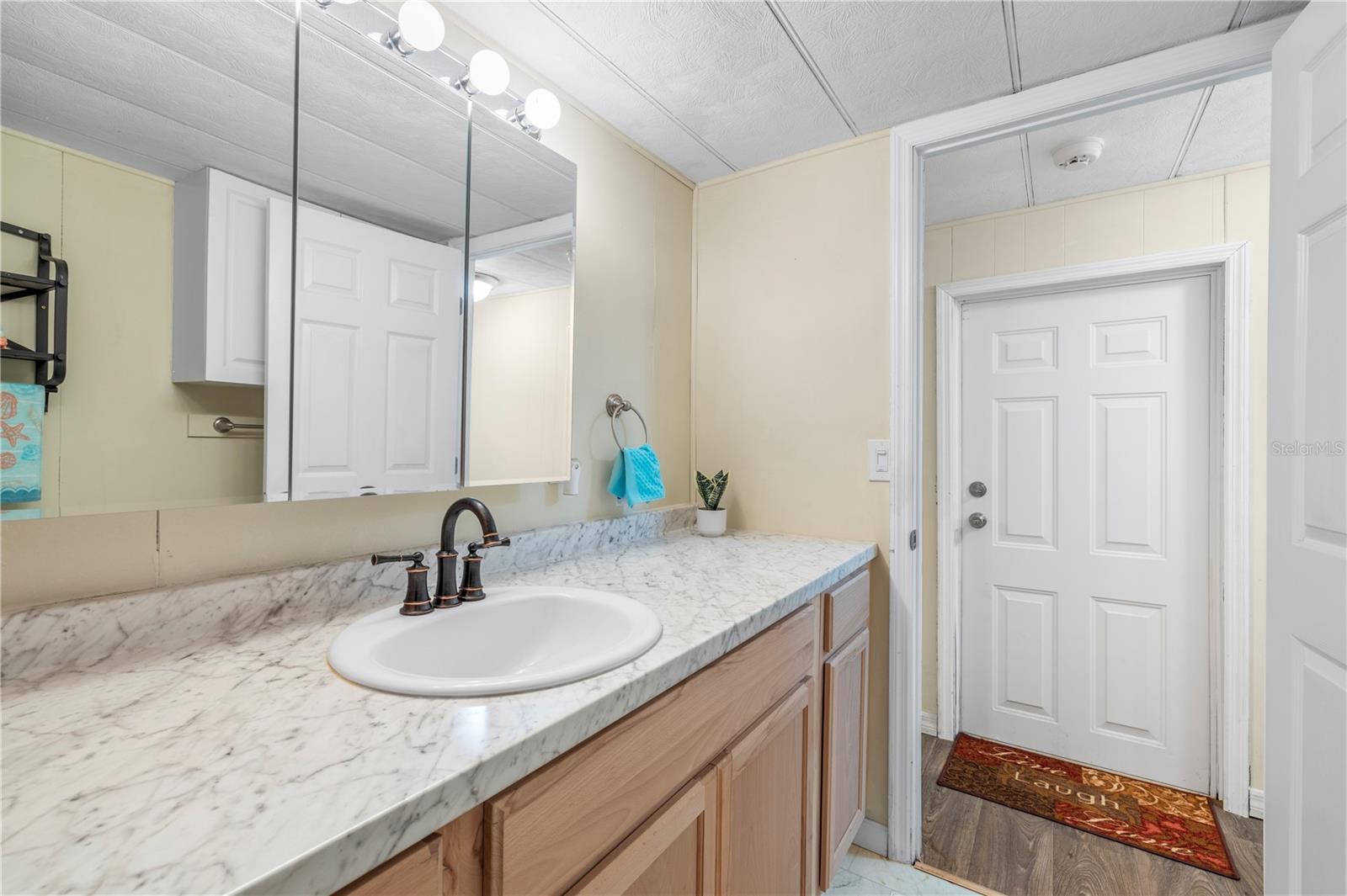 OAKS ROYAL MOBILE HOME SUB - Residential