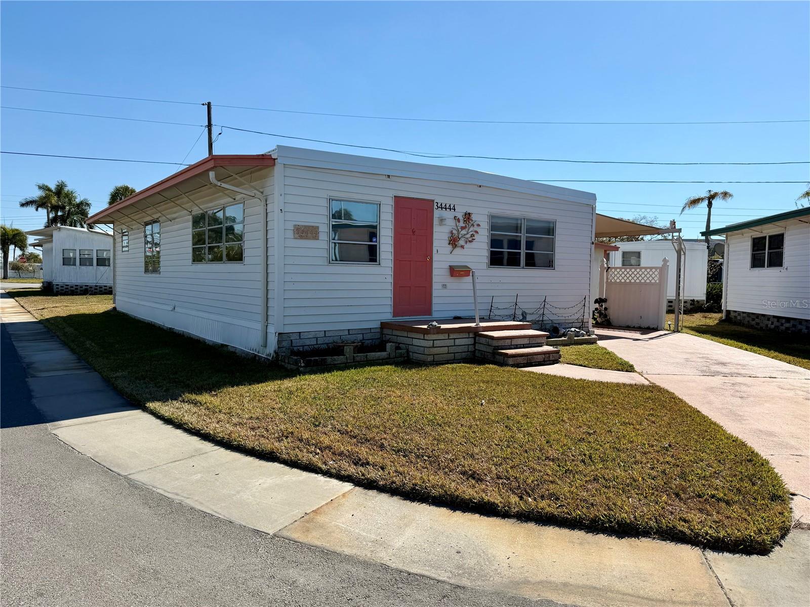 SUNSET PALMS UNREC - Residential